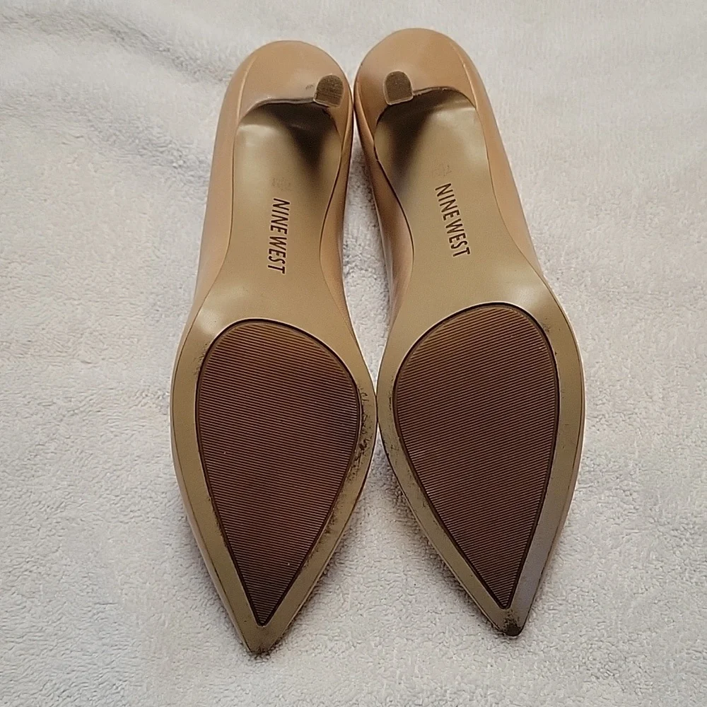 Nine West classic pointed